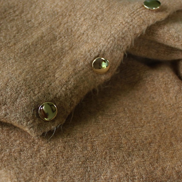 New Italy Cashmere Blend Side Button Poncho OS - Picture 5 of 8